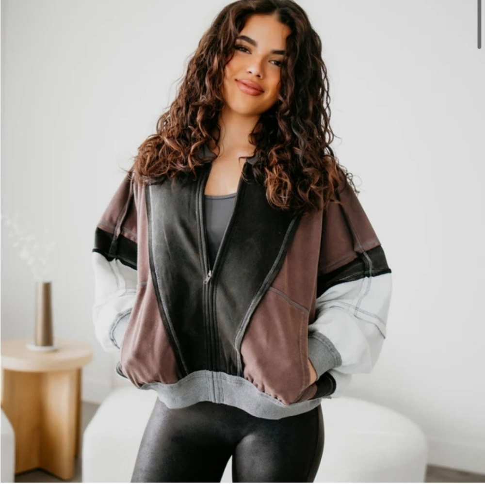 {Aemi} Colorblock Bomber Jacket